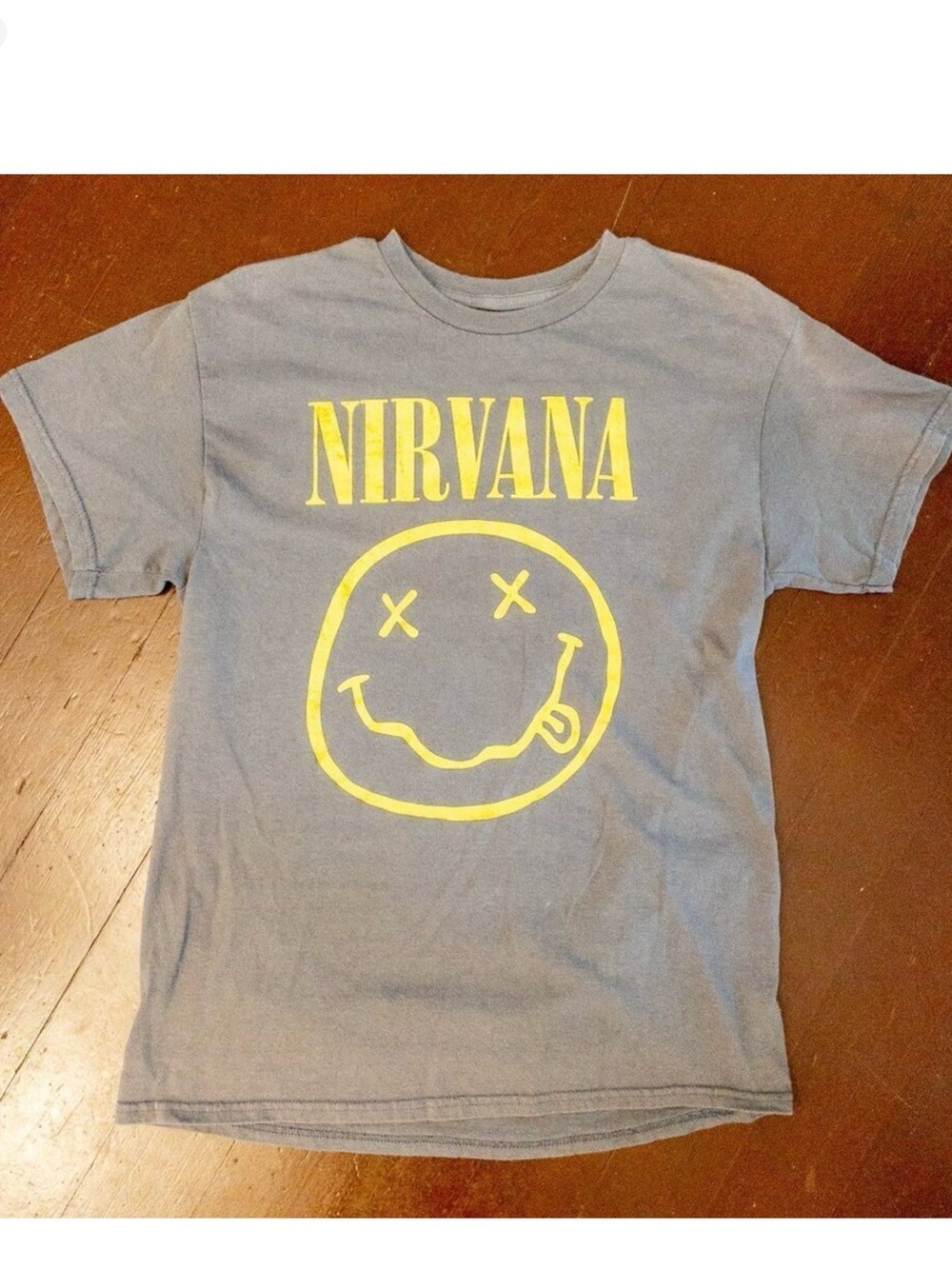 Nirvana Smiley Face Band Tee – Gray, Size M | Vintage-Inspired Rock